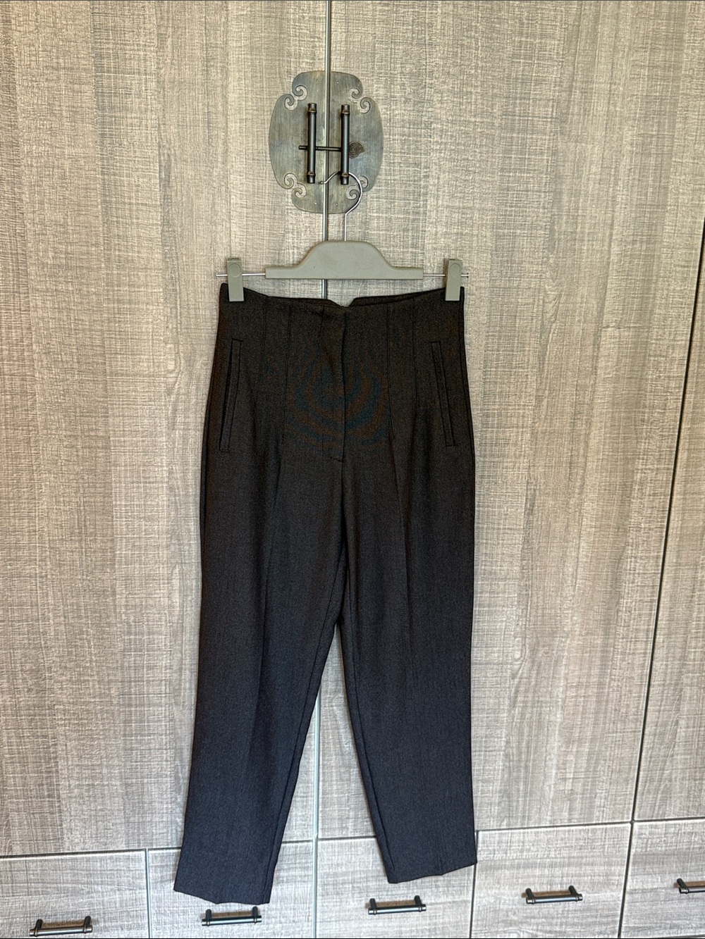 Zara High-Waist Tapered Women's Pants in Dark Brown - Picture 12 of 17